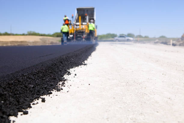 Best Driveway Paving Contractor  in Webster Groves, MO